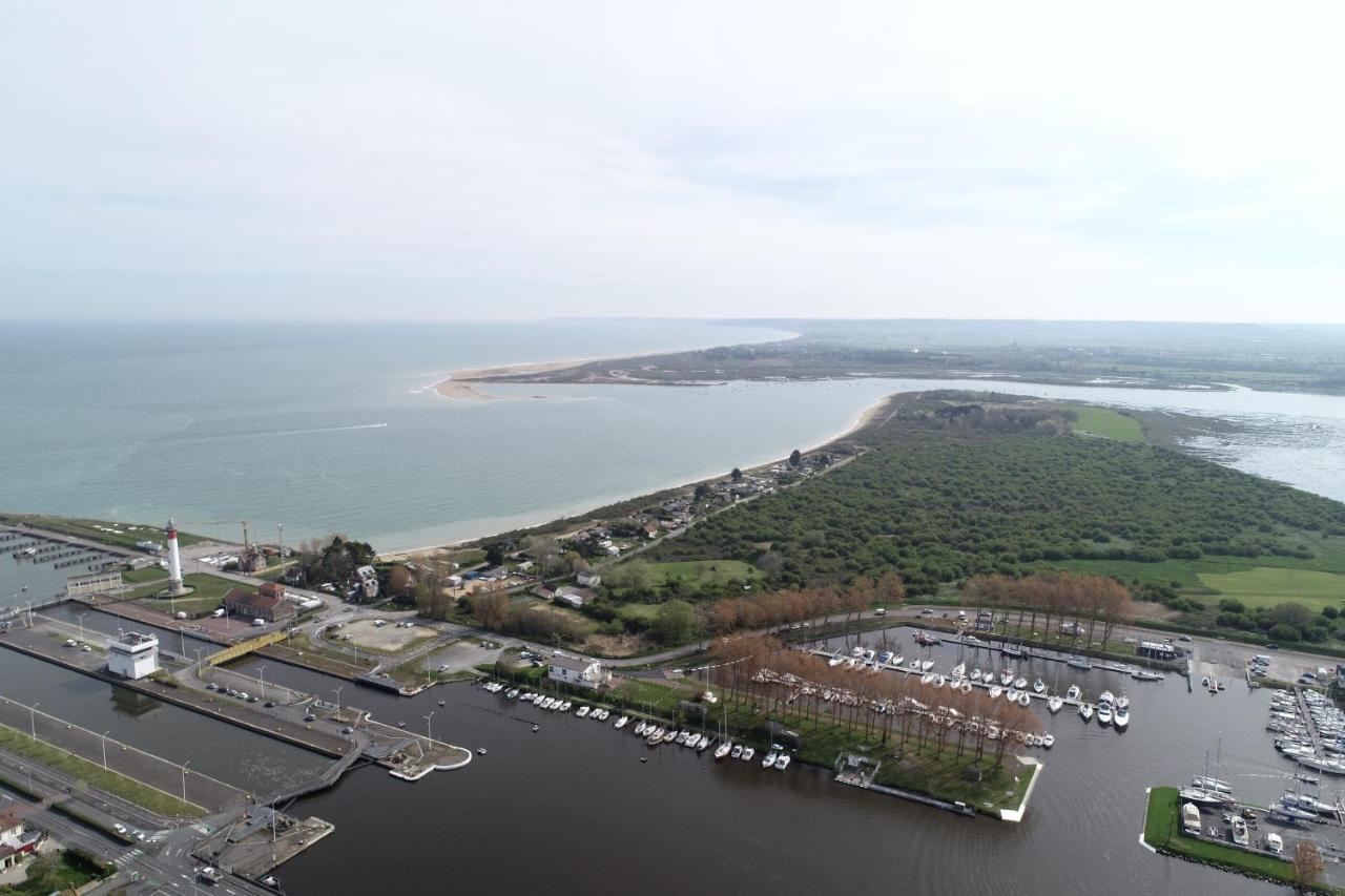 Hotel-Restaurant Le Normandie Luc-sur-Mer Kültér fotó