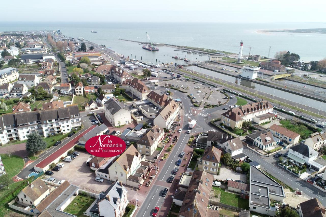 Hotel-Restaurant Le Normandie Luc-sur-Mer Kültér fotó